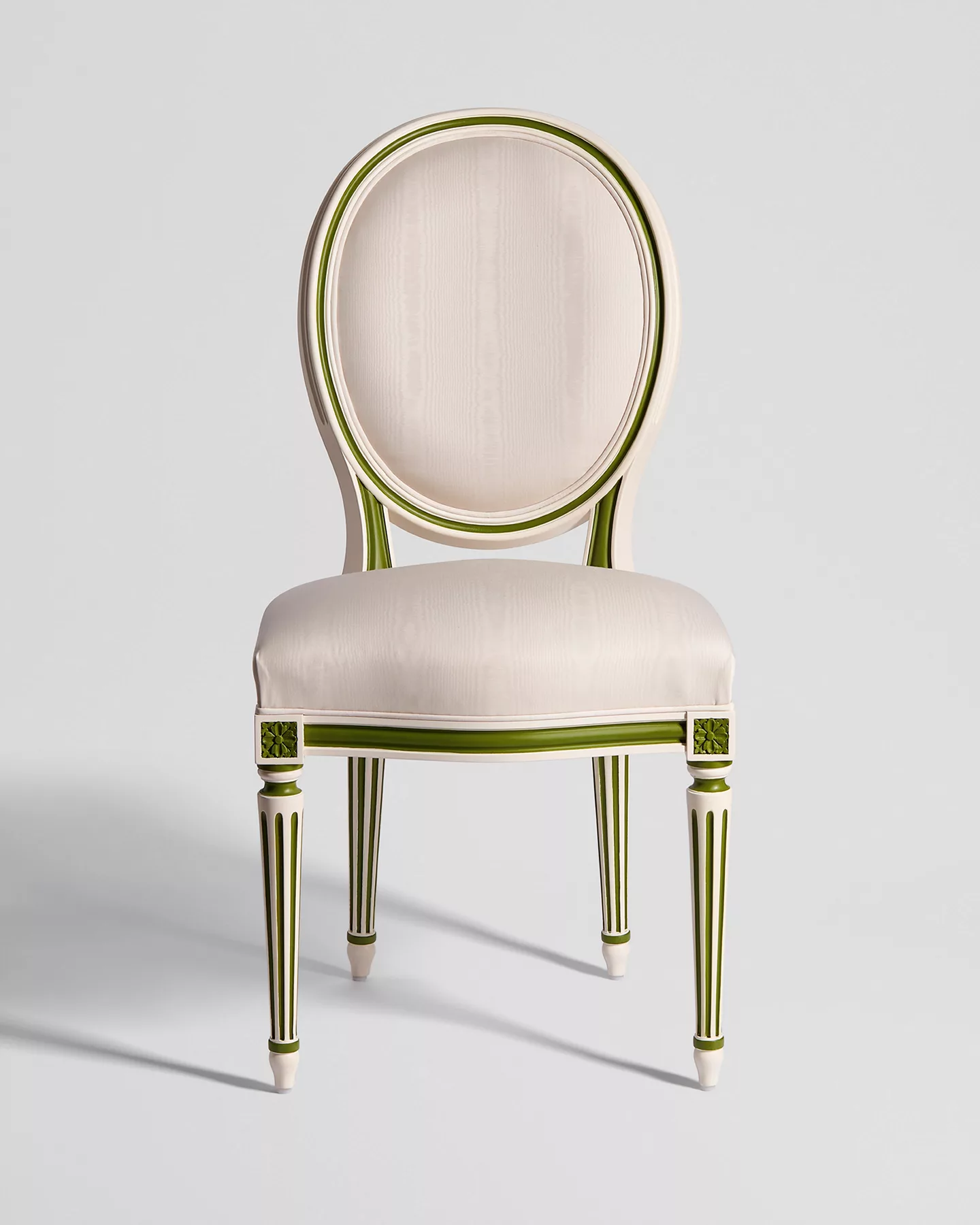 Medallion Chair