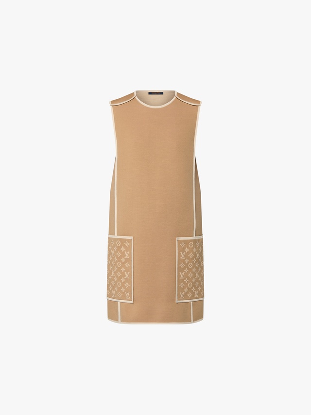 Knitted dress with Monogram details