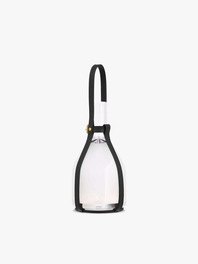 Lampe Bell par Edward Barber et Jay Osgerby
