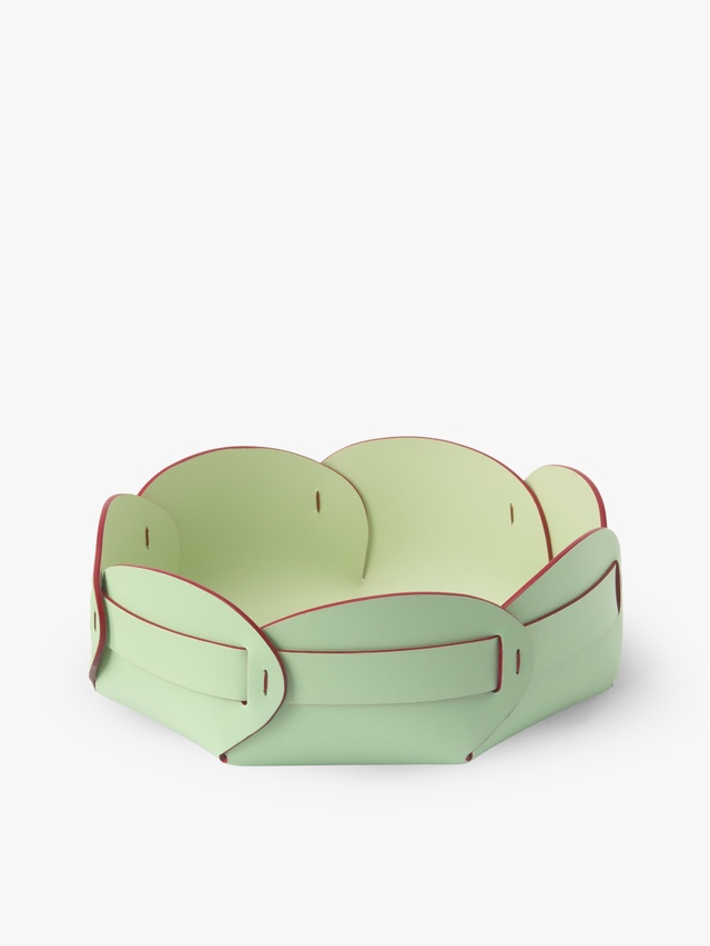 Petalo storage compartment