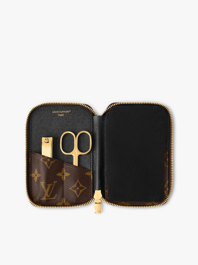 Manicure kit