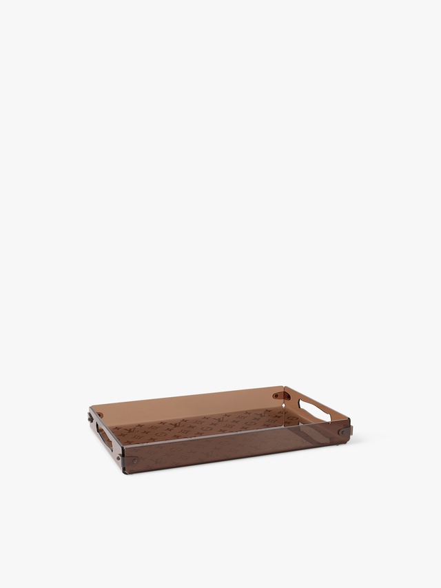 PM plexiglass tray