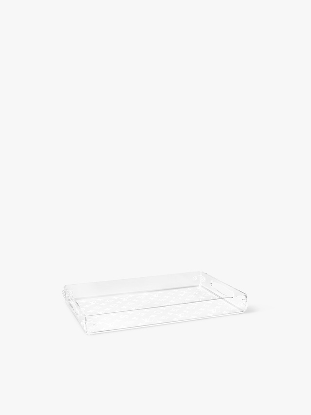 PM plexiglass tray