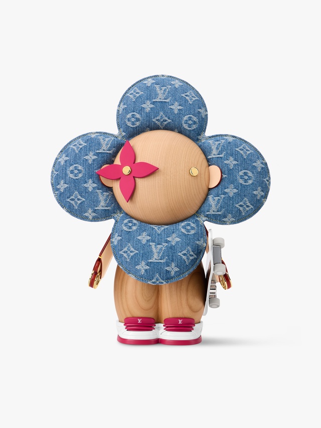 Vivienne Giant Denim Figure