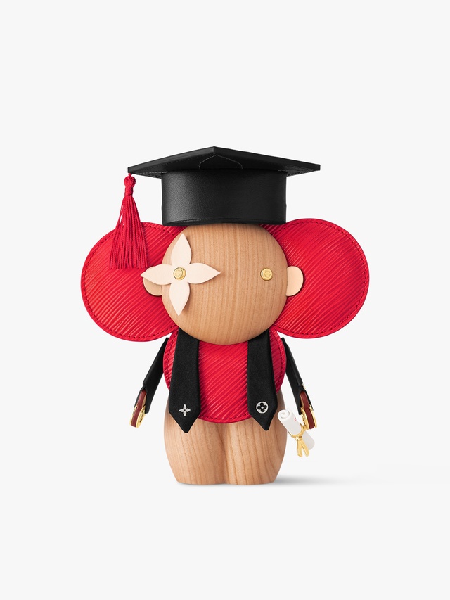 Vivienne Graduate figurine