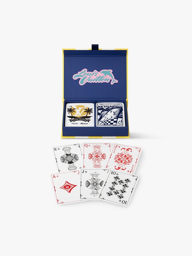 Card game box