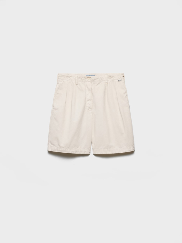 Old gabardine Bermudas