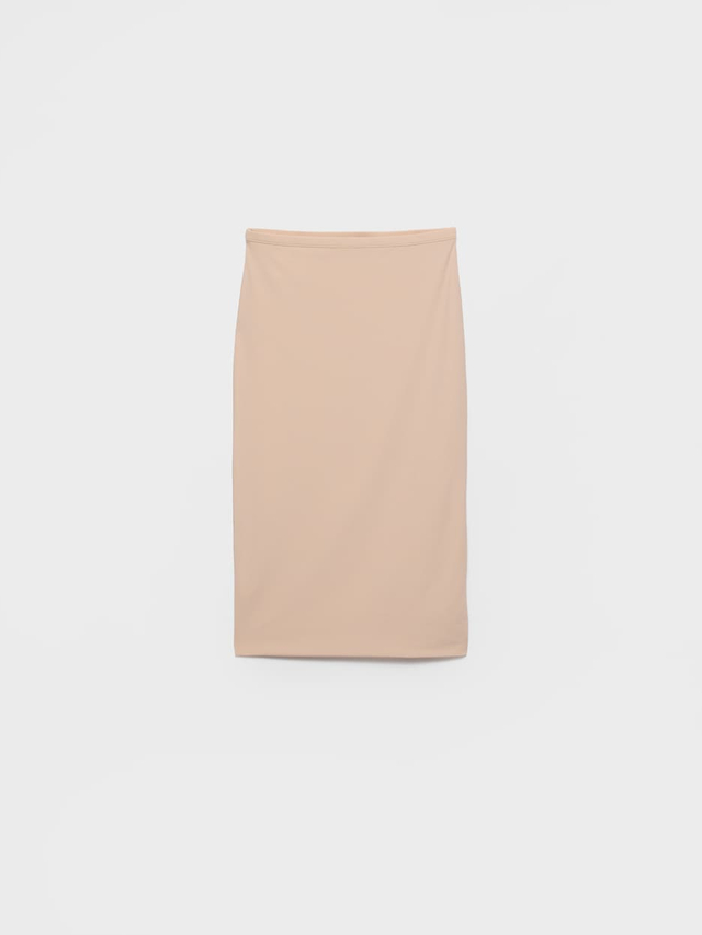 Stretch fabric slip