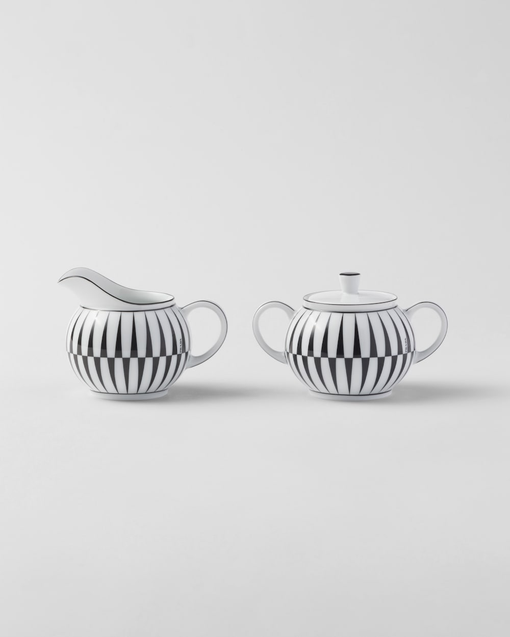 Porcelain milk jug and sugar bowl set - Stripes