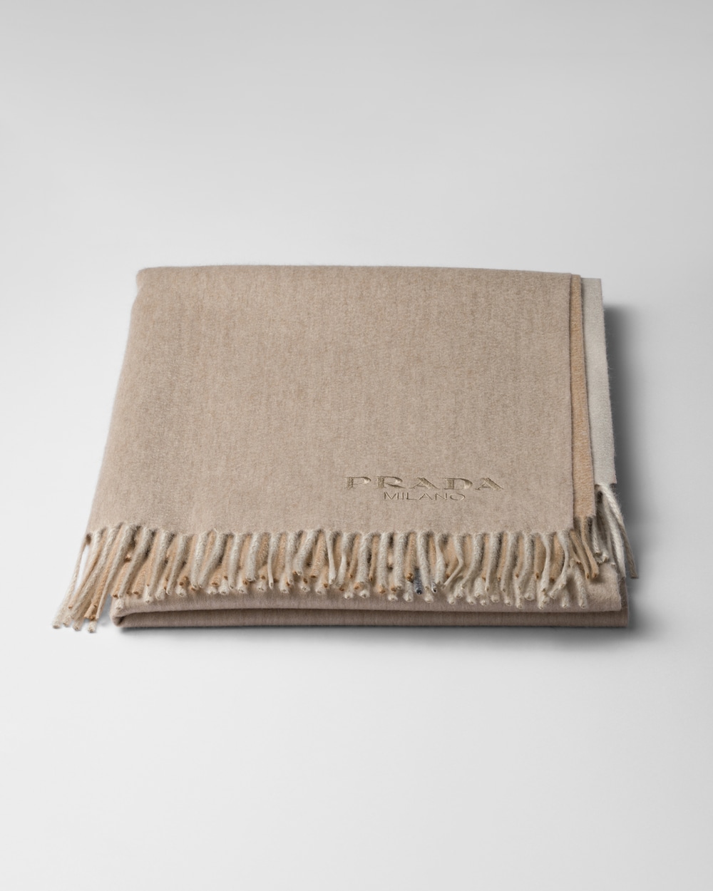 Two-tone cashmere and wool throw