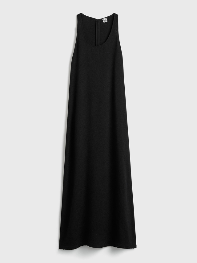 Scoop neck sable dress black