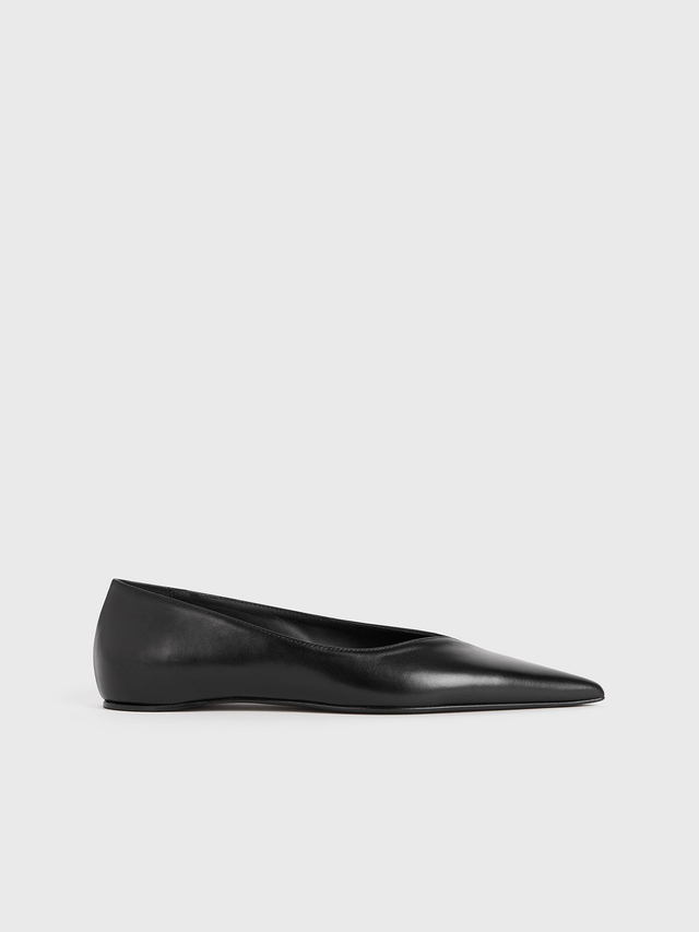 The asymmetric ballerina black